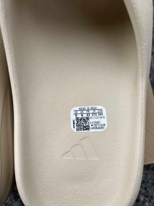 Adidas Yeezy Slide Bone klapki beżowe comfy viral streetwear 43