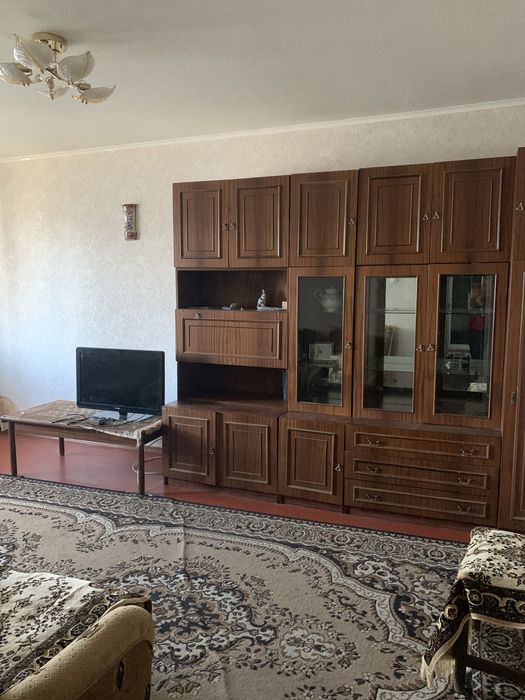 Оренда 2х кімнатної квартири. Сержа Лифаря,5 Троєщина