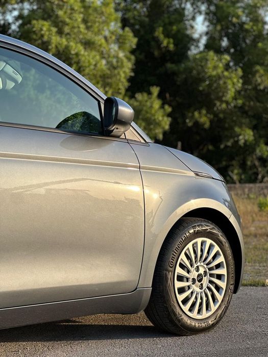 Fiat 500e465005465295933442