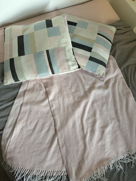 Conjunto Almofadas + Manta rosa