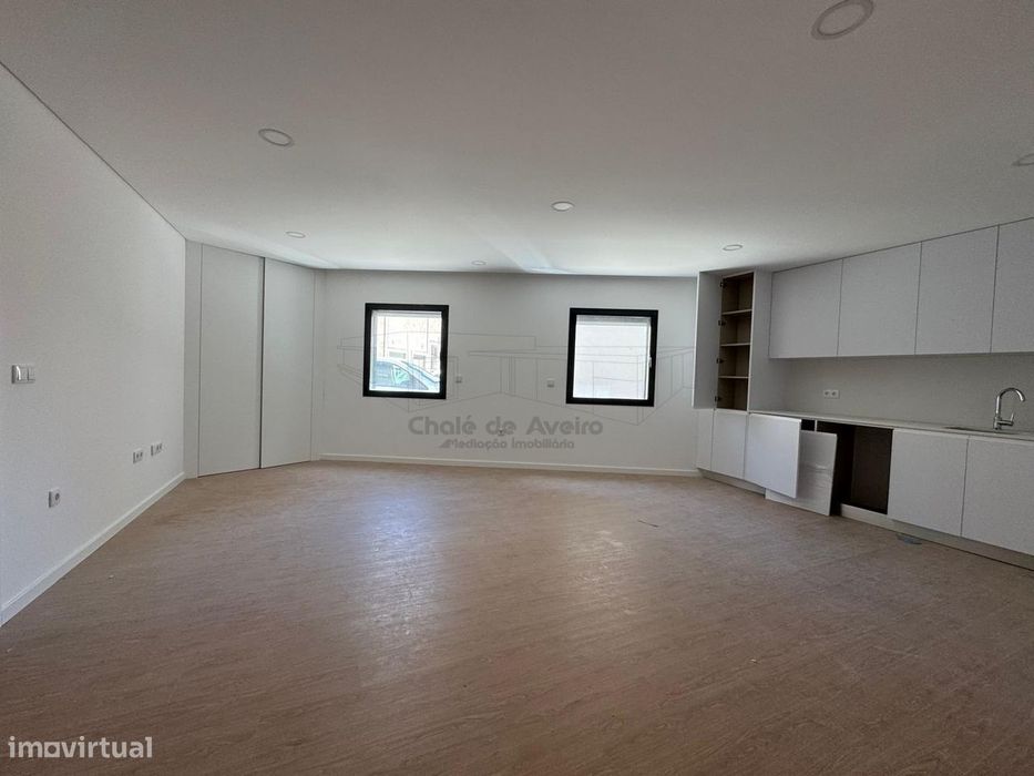 Apartamento T1+1 Venda em Esgueira,Aveiro