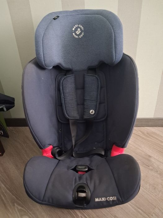 Автокрісло Maxi cosi