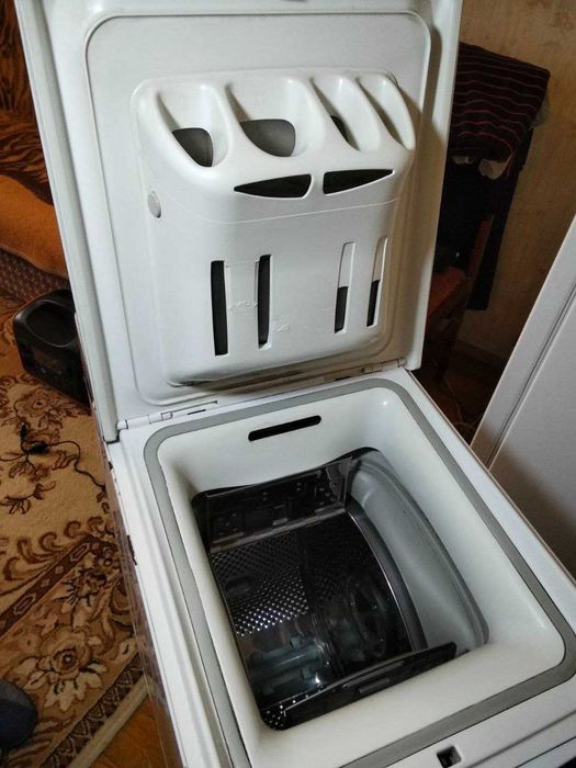 Пральна машина WHIRLPOOL