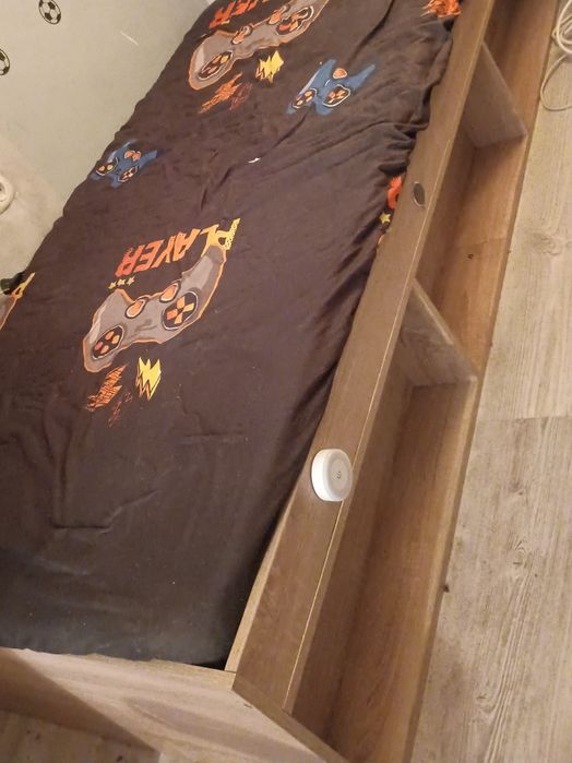 Łóżko dziecięce z materacem