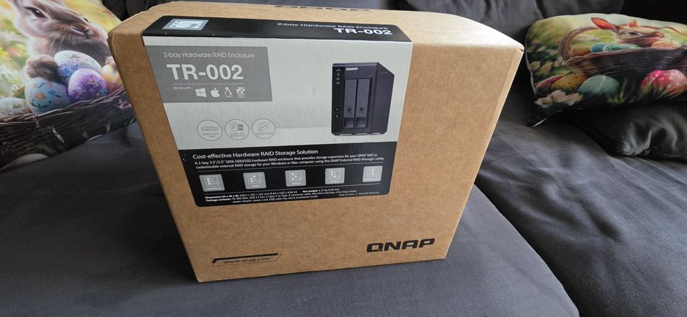 QNAP TR-002 NOWY, BEZ DYSKÓW, komplet