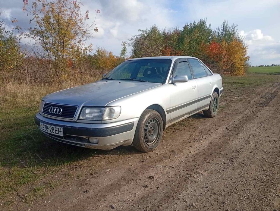 Audi 100 c4 2.0 бензин