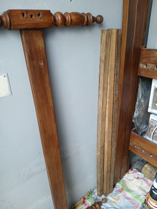 Double bed and headboard table64309598990210122