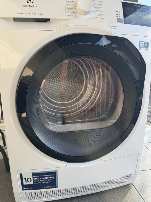 Suszarka do ubrań Elektrolux Perfektcare 800