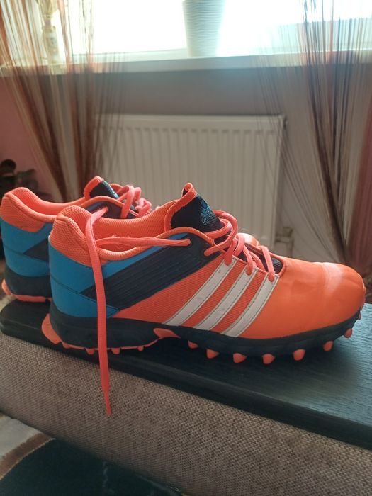 Кросівки 39,5 Адідас