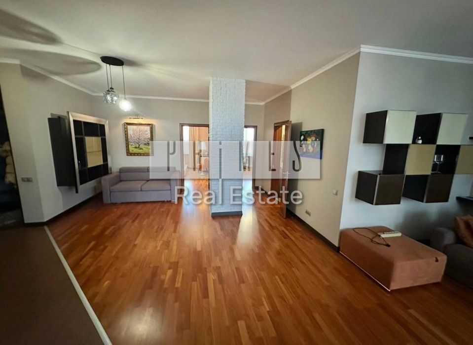 Оренда 3 кімнатної квартири 106 м2 вул. Князів Острозьких 46/2