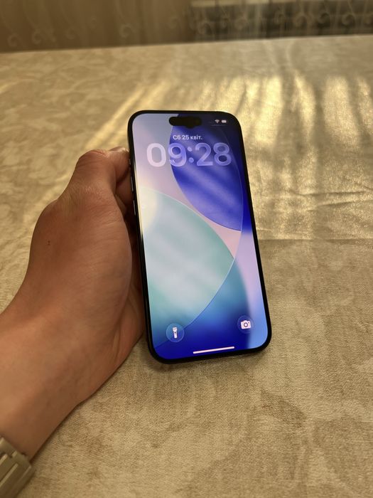 IPhone 15 pro 256 Gb 8/10