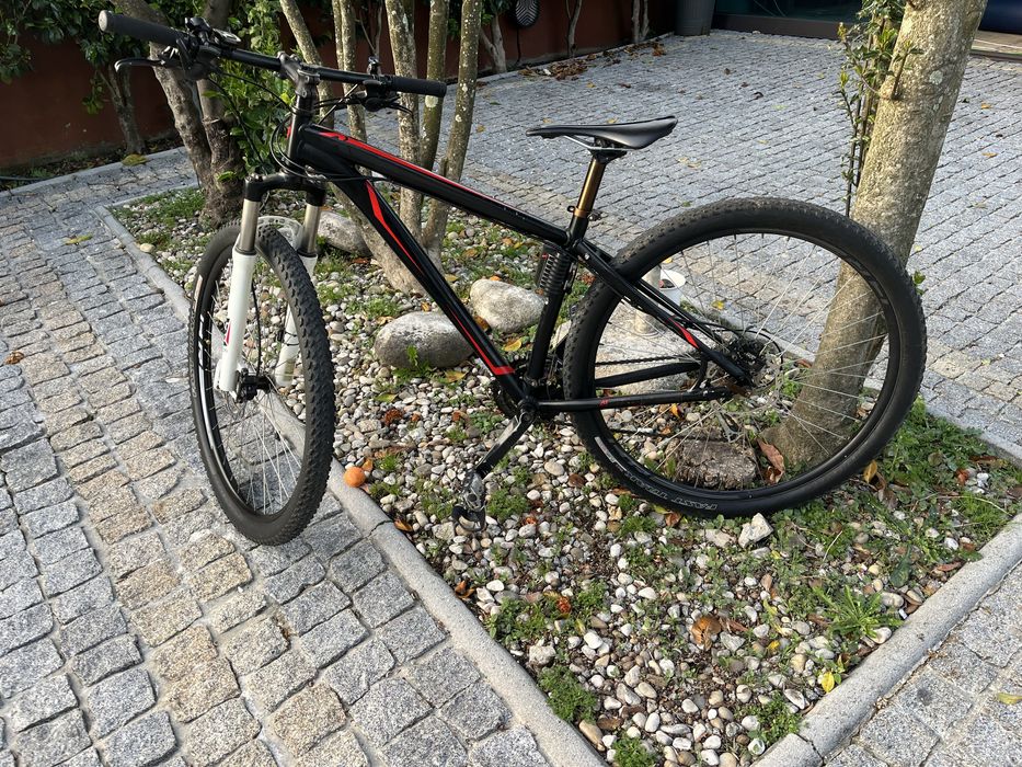 Secialized hardrock 29 t.M