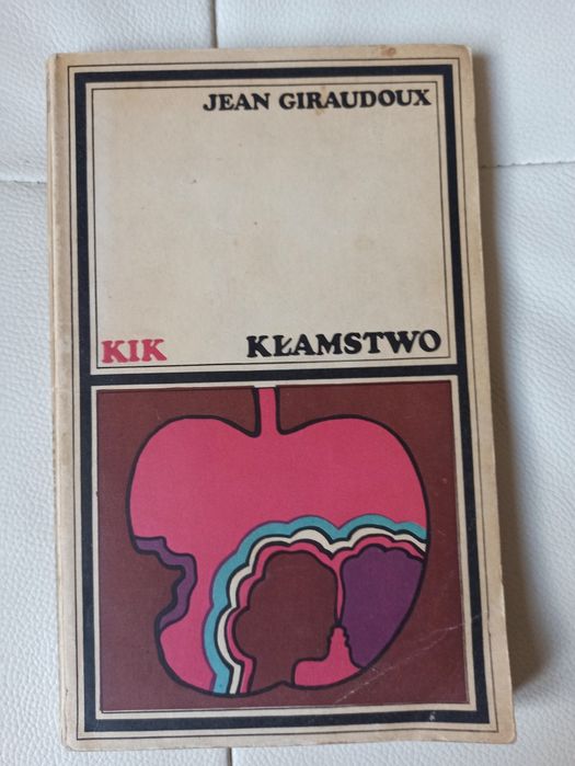 Giraudoux kłamstwo