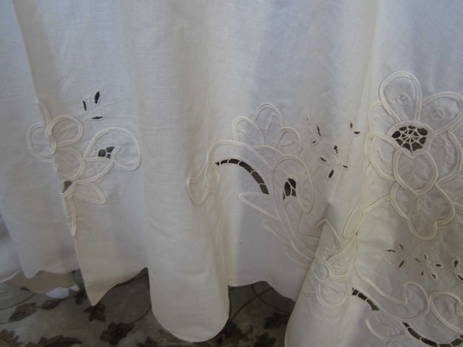 Bela Toalha Bordada Portuguesa-NOVA BAIXA de PREÇO