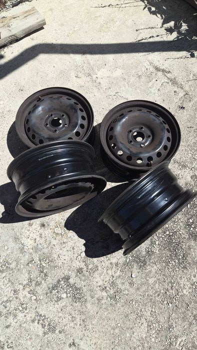 Диски 195/65 r15 на 5 болтів від авто Рено