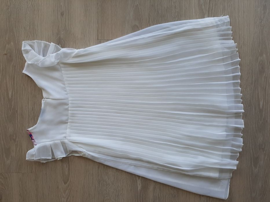 Vestido florido e plissado Mayoral 6a