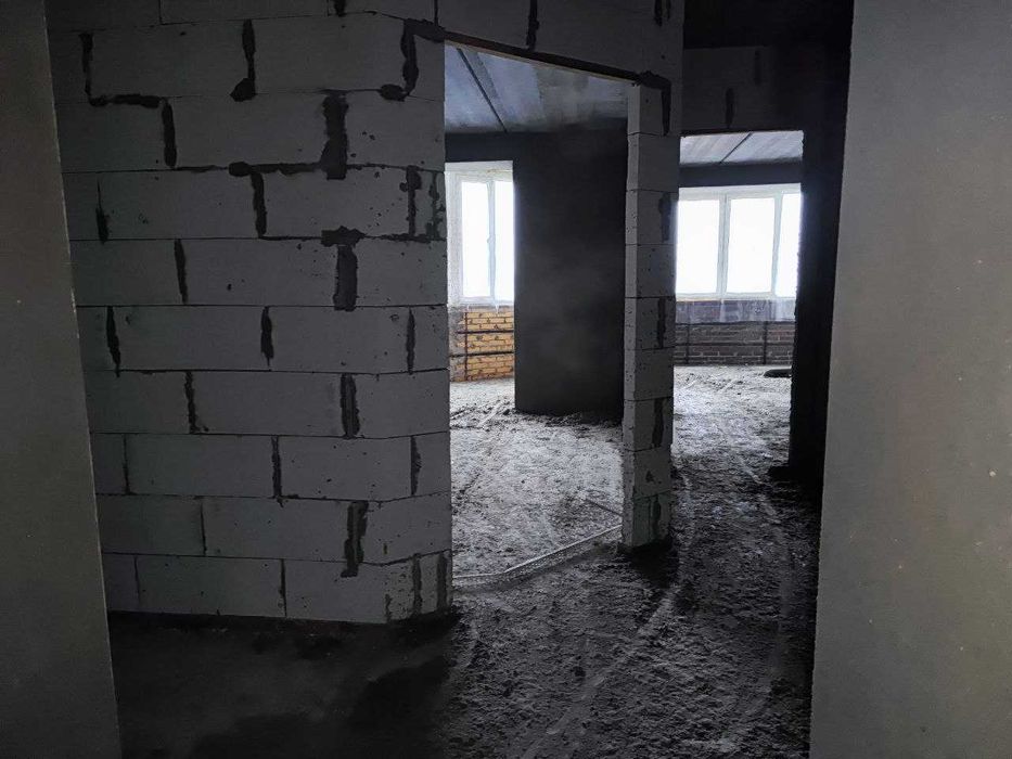 продаж 2 Кімнатна квартира Корона Дубово Н