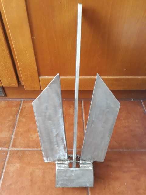 Ferro de fundear com modelo   Danforth - Fateixa - Ancora