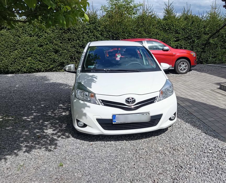 Toyota Yaris 2012 1.0 benzyna+gaz