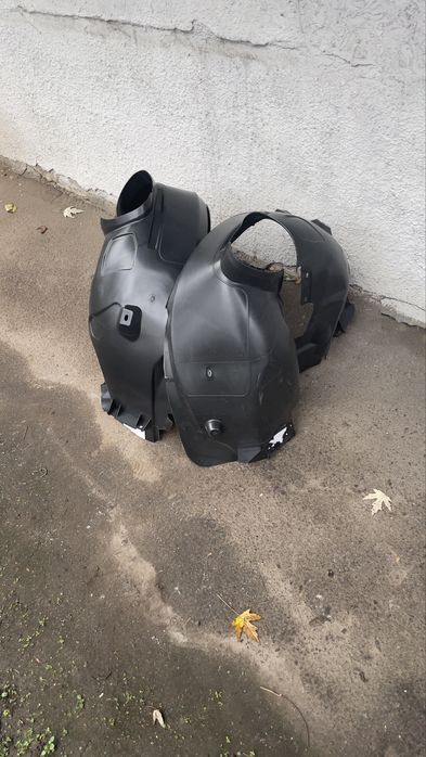 Підкрилок передній правий/лівий для Ford Focus 3