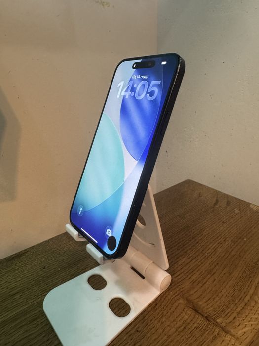 Чудовий Iphone 15 plus !