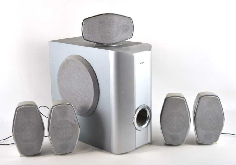 Sistema de som Targa, modelo DVH-5100X