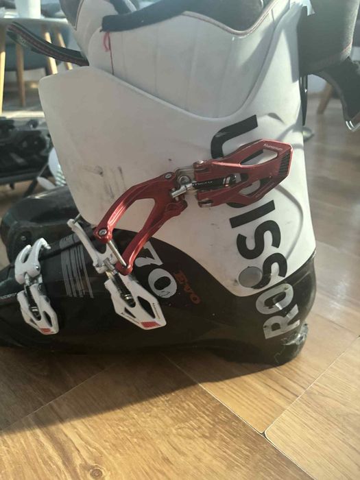 Buty narciarskie ROSSIGNOL