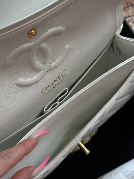 Елегантна сумка Chanel Classic Medium Double Flap Bag!!!