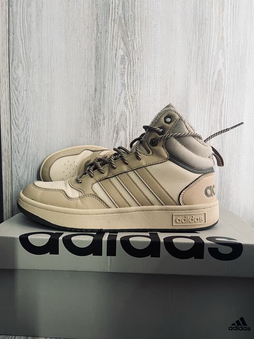 Кросівки adidas, 40 розмір. Оригінал