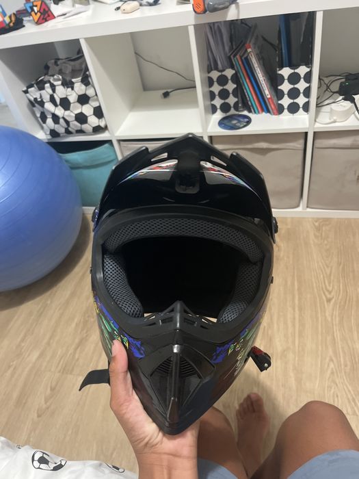 Capacete mota/bicicleta criança