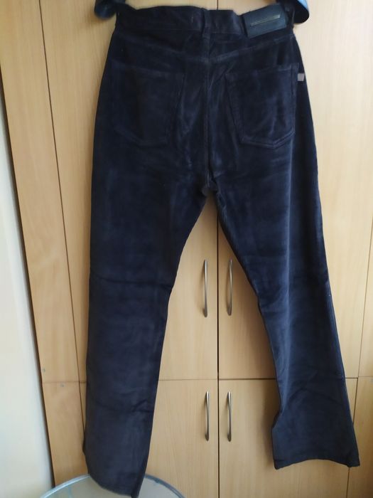 Вельветовые брюки пояс п/о 45 см, р 34/34 темночёрные  фирмА SuperStar