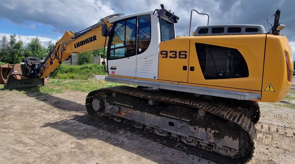Koparka gąsienicowa LIEBHERR R936 LCV