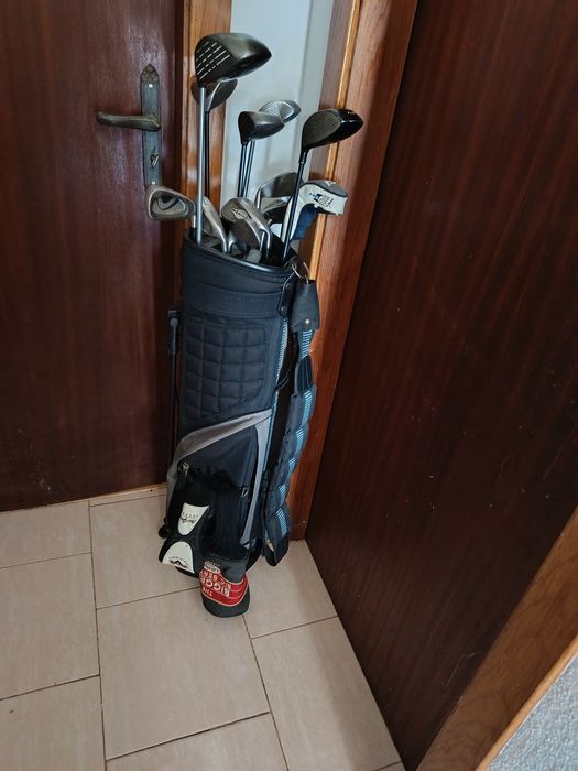 Saco de golf com 13 tacos