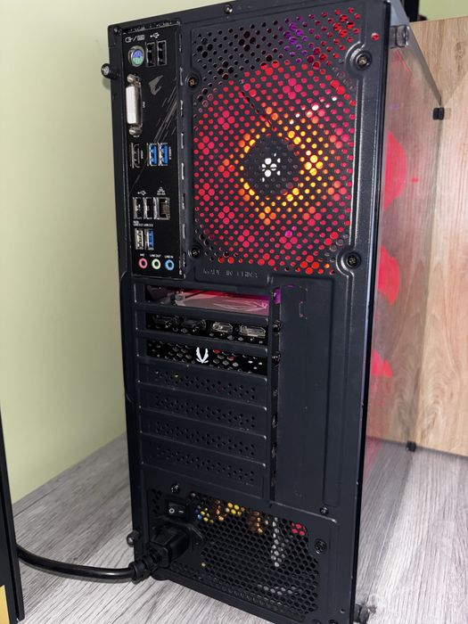 PC Gaming Como novo / Garantia + Faturas