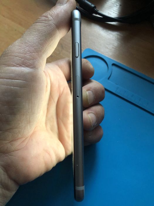 Iphone 6s-64GB Neverlock Гарний стан