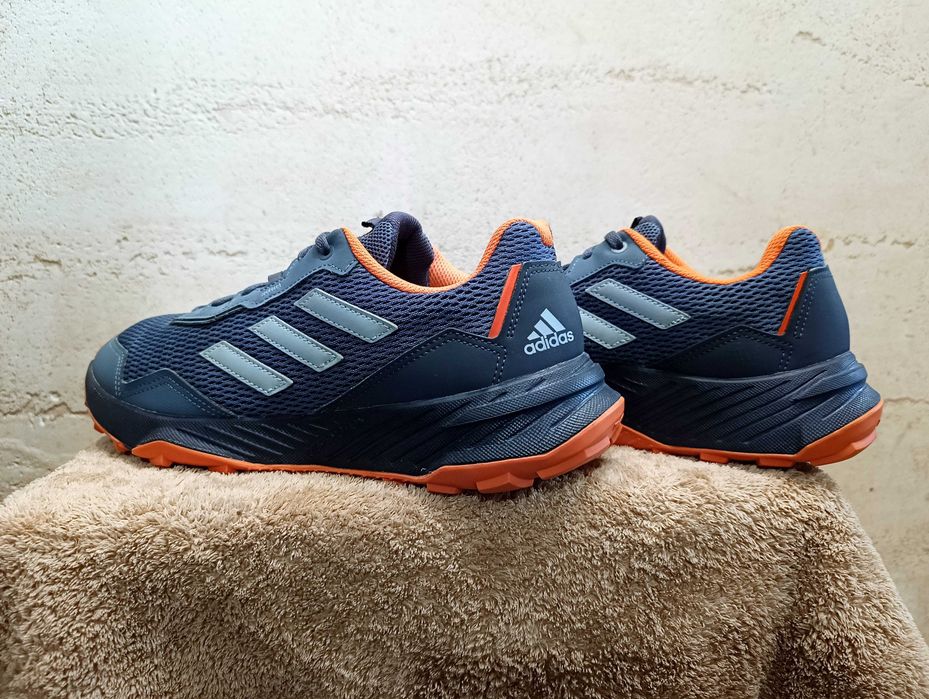 Buty trekkingowe ADIDAS TERREX TRACEFINDER r.44 stan bardzo dobry