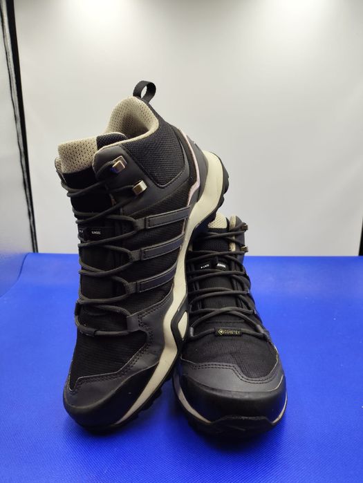 Трекінгові Кросівки Adidas Terrex Swift R2 Mid - 42 розмір. Gore-Tex