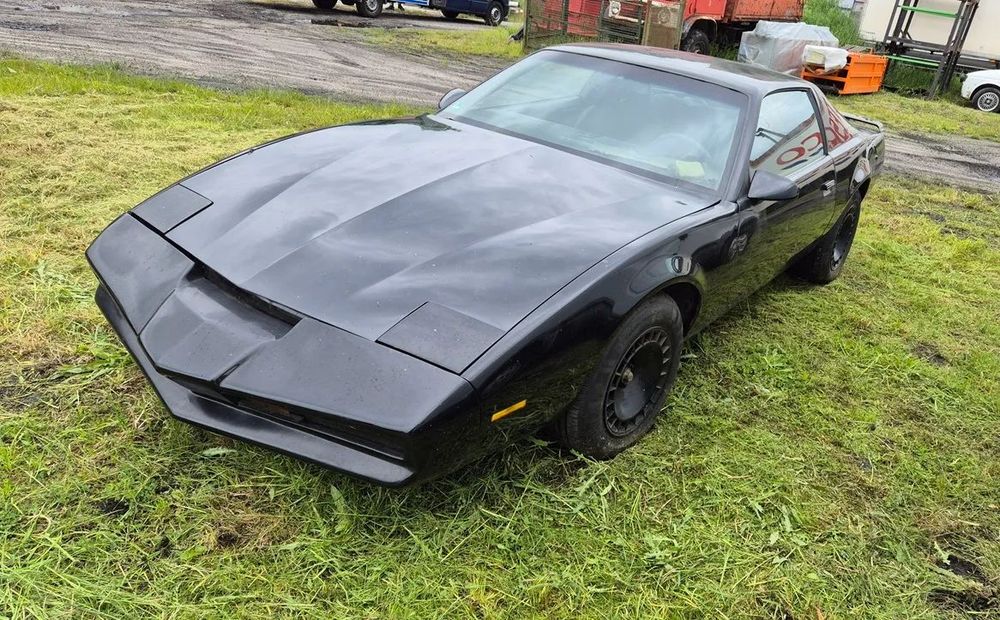 Pontiac Trans Am Pontiac Firebird Trans AM V8 33tyś km 1982r prefect