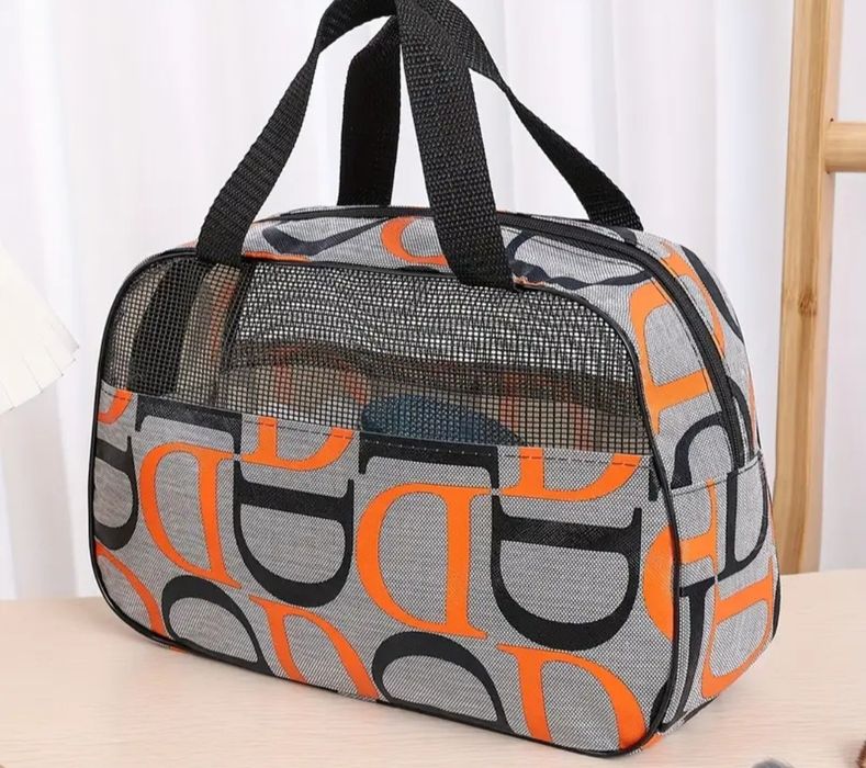 Дорожная косметичка