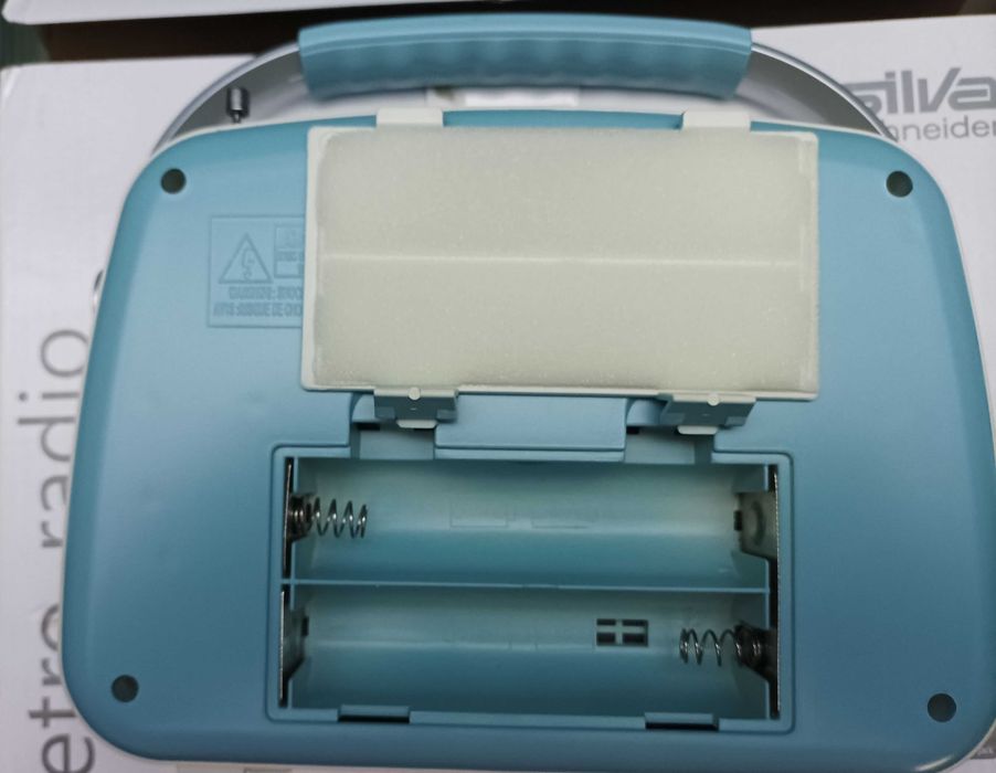 Silva-Schneider M 295 Retro Radio - Tragbarer UKW/Empfänger Mit Nostalgie-Design