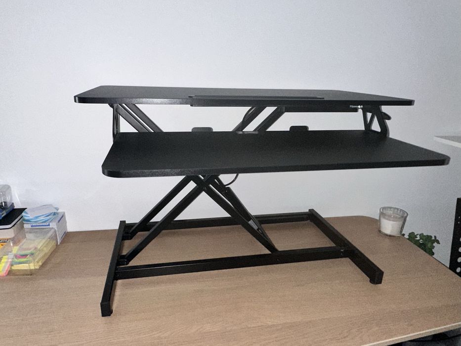 Mesa sentado e em pé