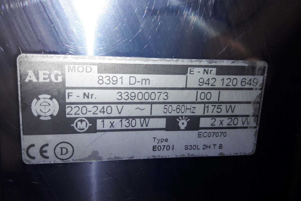 Вытяжка AEG Немецкая широкая 90 см нержавейка.