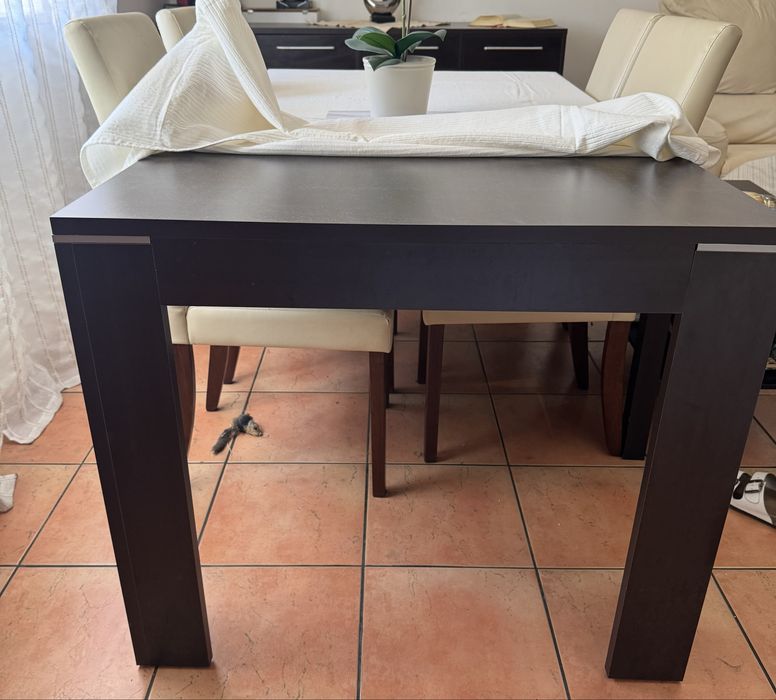 Mesa jantar com 4 cadeiras