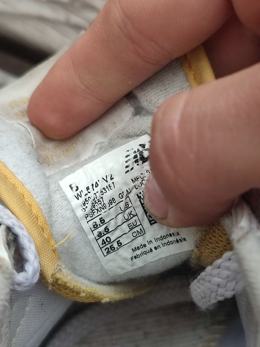 Кросівки New Balance 574,40.5 розмір,25.5-26 см