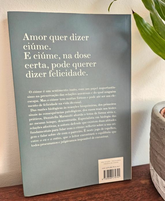 E viveram felizes e ciumentos para sempre