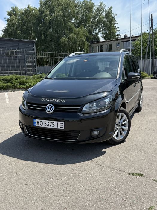 Volkswagen TOURAN