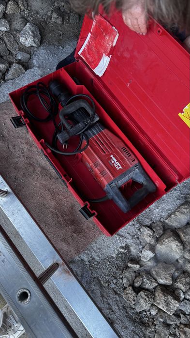 Martelo Hilti TE-905