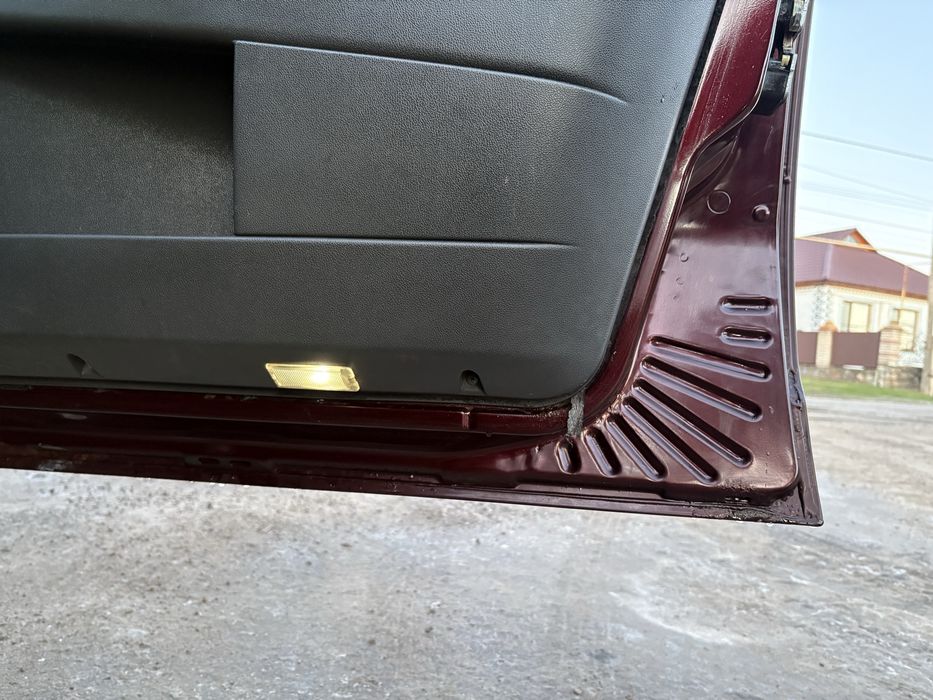 Lada Priora  2012 рік Ідеал