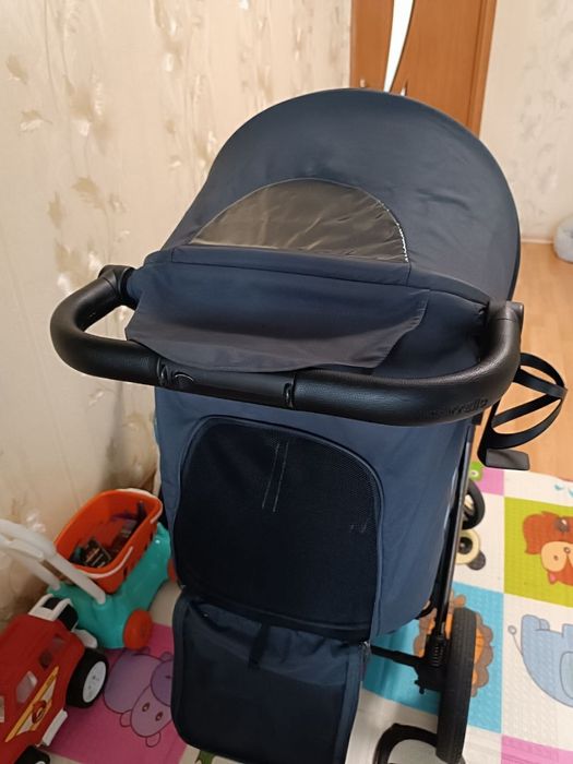 Дитячий прогулянковий візочок Carrello Bravo