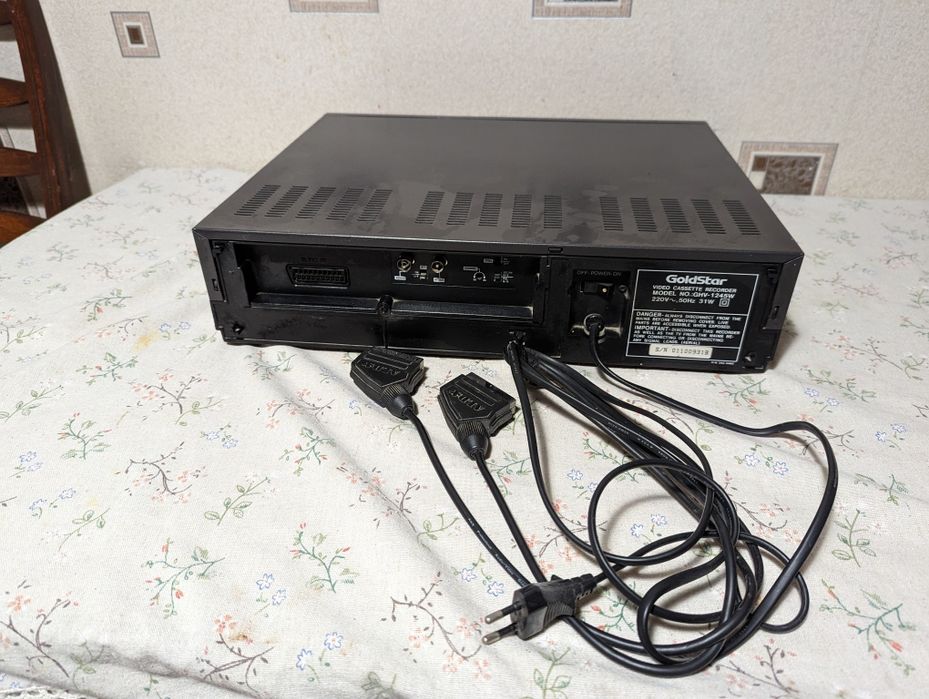 Відеомагнітофон VHS